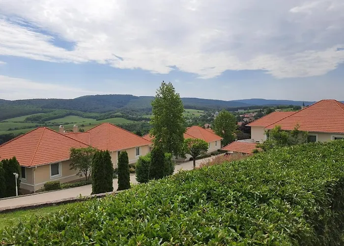 River Lux Hotel 4*
