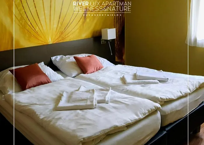 River Lux Отель 4*